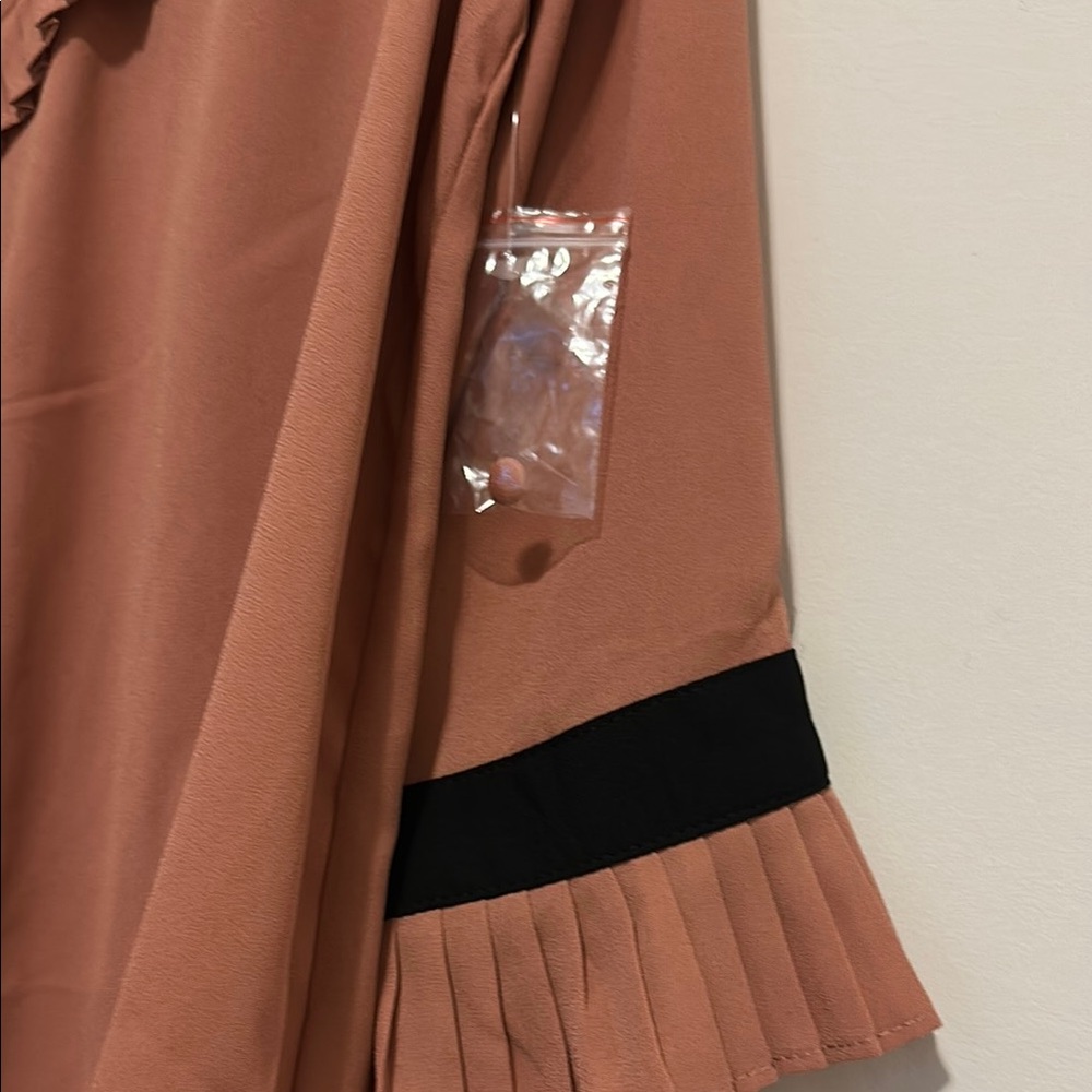 Mine size L  woman Orange Flutter Sleeve Blouse with Ruffled Tie Front - Picture 4 of 7